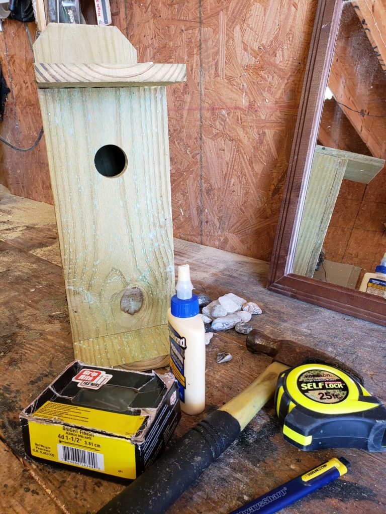 cedar picket project birdhouse DIY